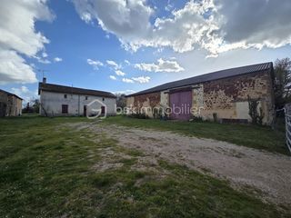  Propri�t�/ch�teau � vendre 3 pi�ces 130 m�