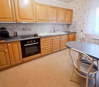  Maison � vendre 8 pi�ces 180 m�