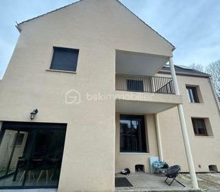  Propri�t�/ch�teau � vendre 6 pi�ces 166 m�