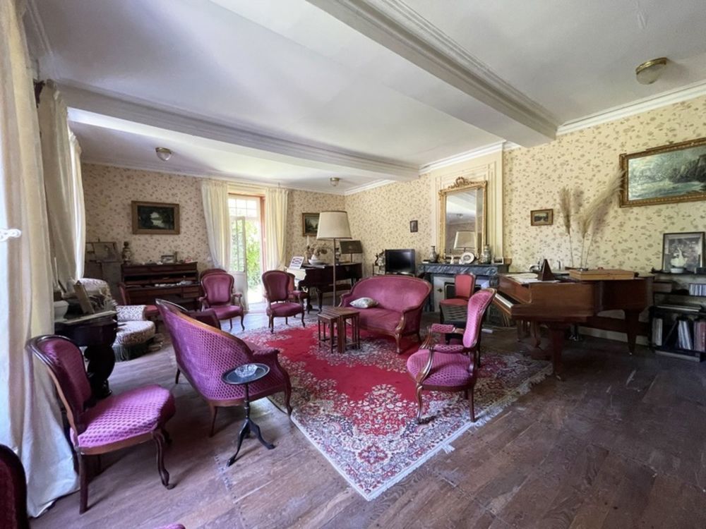 � vendre  Propri�t�/ch�teau Barbezieux-Saint-Hilaire (16300)