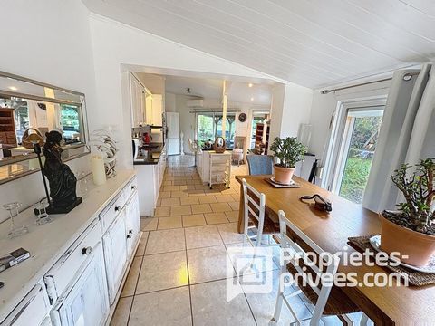   Maison de village atypique et individuelle � Ucciani de 166 m2 Maison - 5 pi�ce(s) - 166 m�