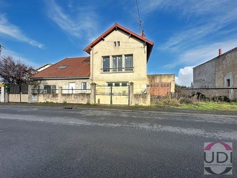   DESERTINES - Maison � r�nover de 220 m� - Jardin - Garage Maison - 4 pi�ce(s) - 220 m�