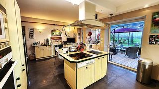  Propri�t�/ch�teau � vendre 6 pi�ces 183 m�