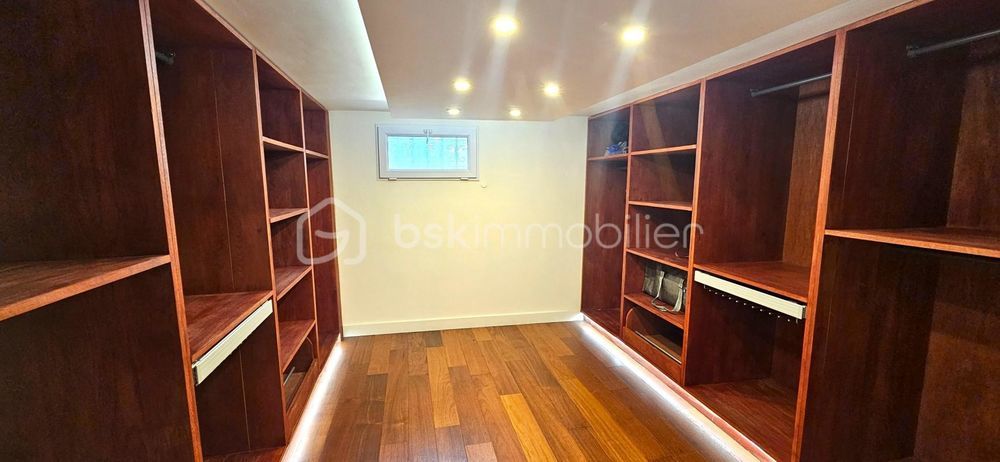 � vendre  Maison Saint-Maur-des-Foss�s (94100)