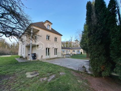   Maison 321m� Maison - 10 pi�ce(s) - 321 m�