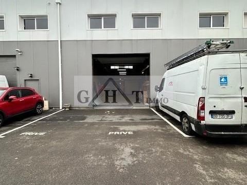 ENTREPOT BUREAUX A LOUER BRIE COMTE ROBERT 3600 77170 Brie comte robert