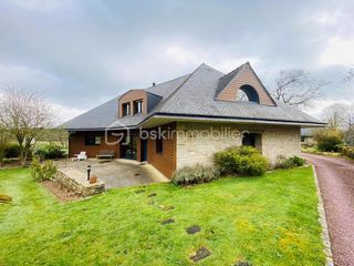  Propri�t�/ch�teau � vendre 6 pi�ces 220 m�