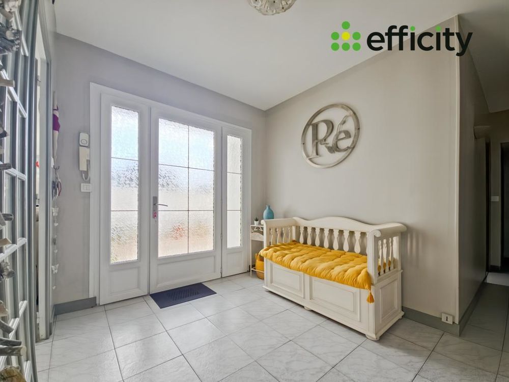 � vendre  Maison Sainte-Marie-de-R� (17740)