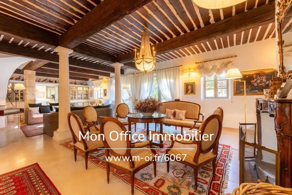 � vendre  Propri�t�/ch�teau Bonnieux (84480)