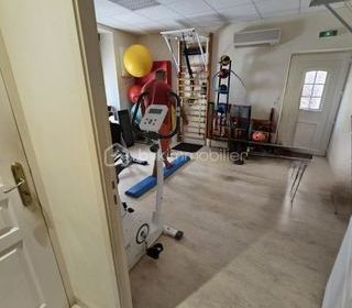  Immeuble � vendre 12 pi�ces 254 m�