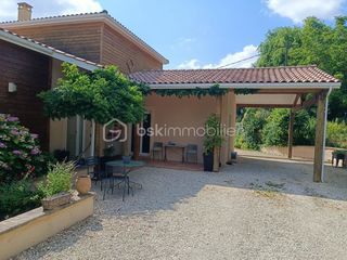  Maison � vendre 7 pi�ces 220 m�