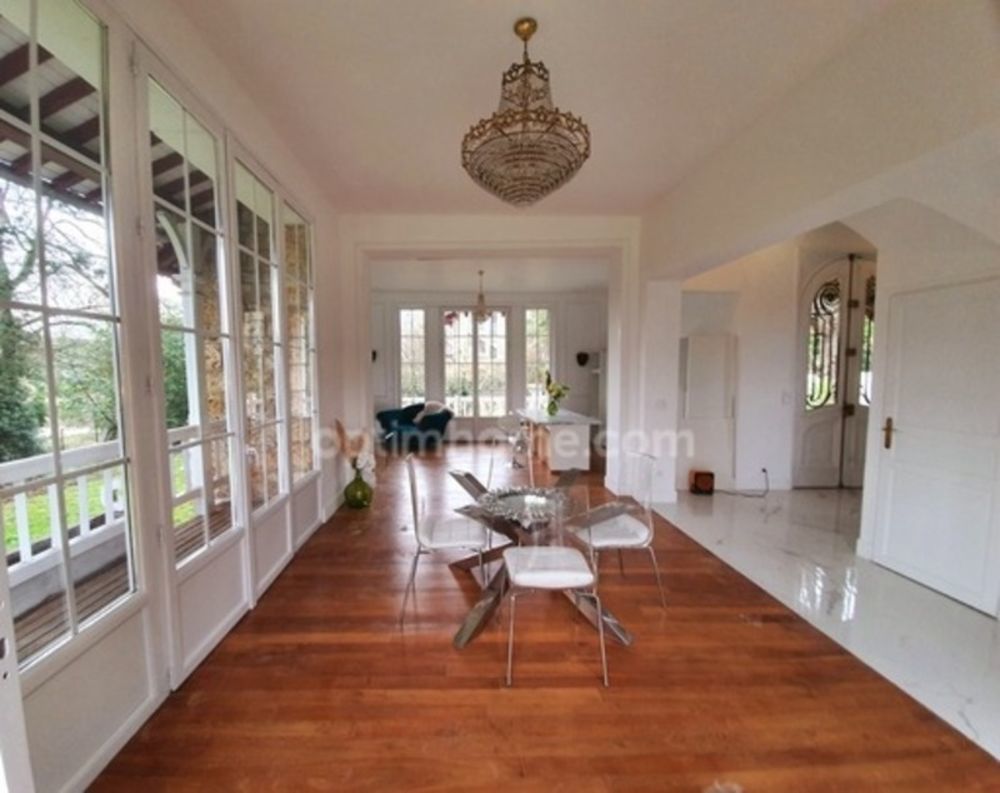 � vendre  Villa Montmorency (95160)