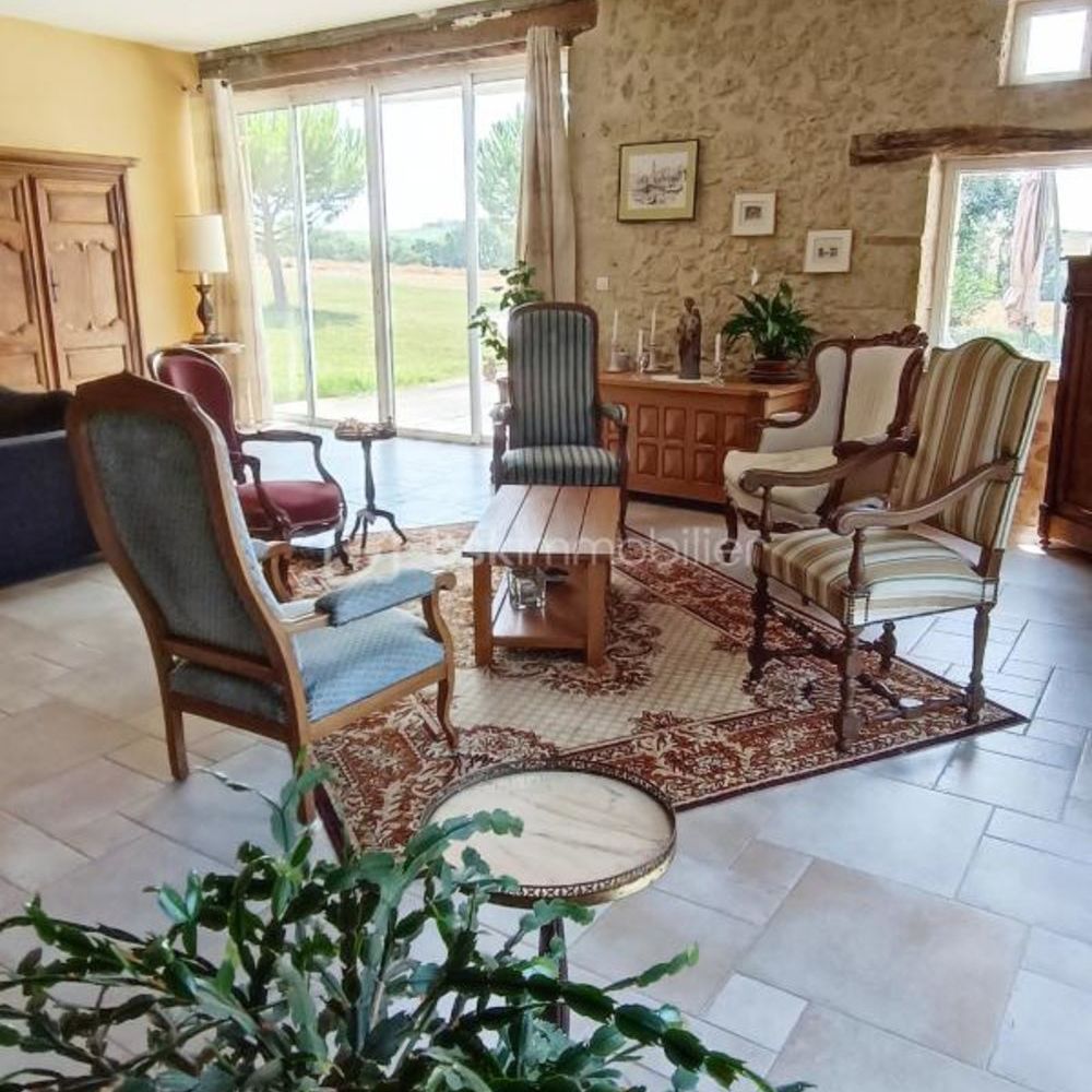 � vendre  Propri�t�/ch�teau Lectoure (32700)