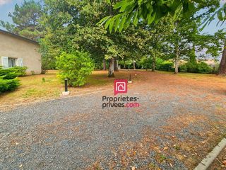  Maison � vendre 8 pi�ces 225 m�