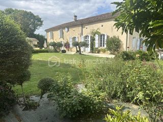  Propri�t�/ch�teau � vendre 8 pi�ces 597 m�