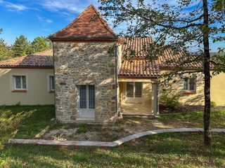  Propri�t�/ch�teau � vendre 6 pi�ces 155 m�