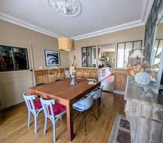  Propri�t�/ch�teau � vendre 7 pi�ces 205 m�