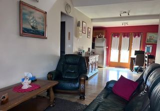  Immeuble � vendre 3 pi�ces 237 m�