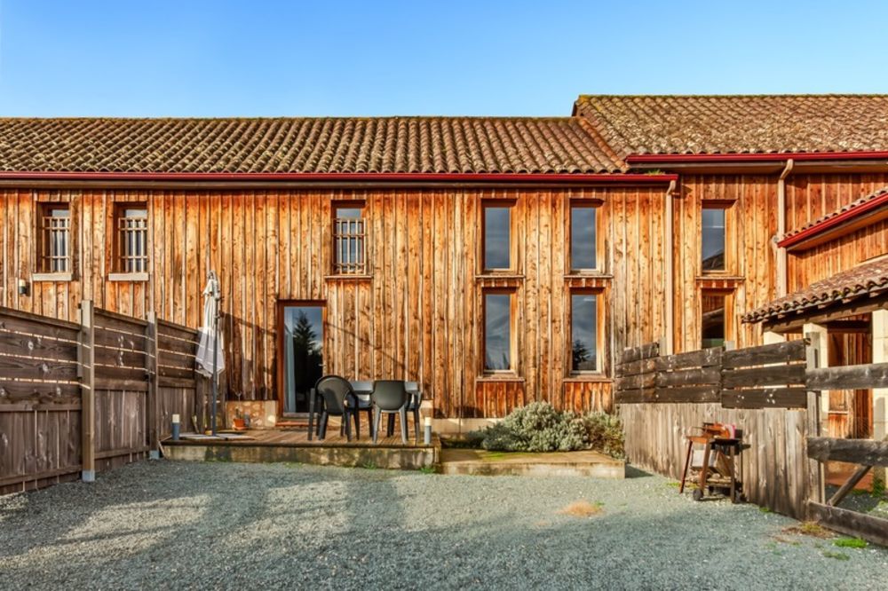 � vendre  Propri�t�/ch�teau Lunas (24130)