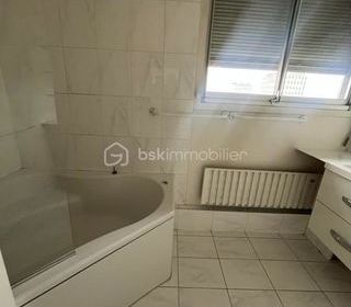  Appartement � vendre 3 pi�ces 83 m�