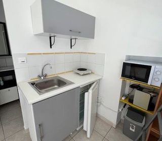  Appartement � louer 1 pi�ce 11 m�