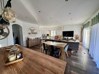  Villa � vendre 4 pi�ces 135 m�