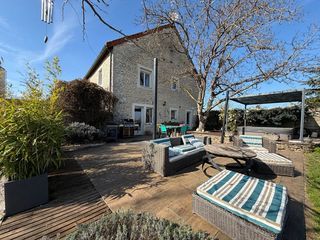  Maison � vendre 8 pi�ces 257 m�