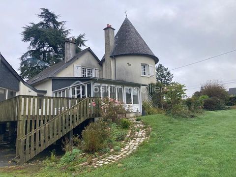   Vaste maison avec vue imprenable sur la campagne Maison - 10 pi�ce(s) - 242 m�