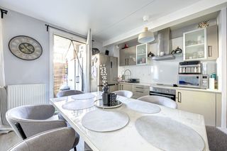  Appartement � vendre 3 pi�ces 65 m�