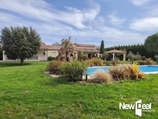  Villa � vendre 7 pi�ces 220 m�