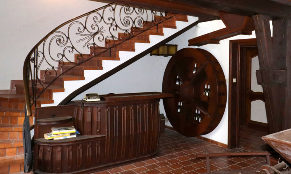 � vendre  Propri�t�/ch�teau La Truch�re (71290)