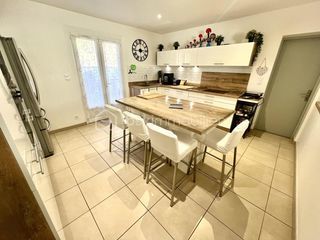  Villa � vendre 4 pi�ces 115 m�