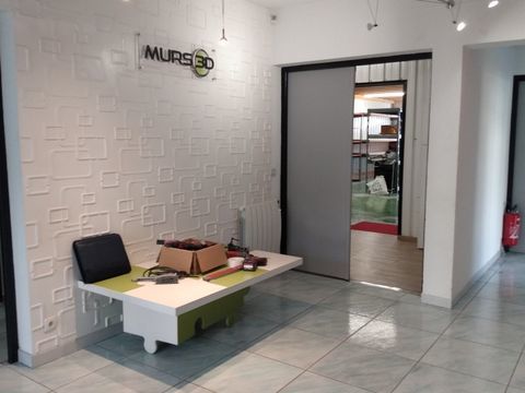 Dpt Savoie (73), &agrave; vendre CHALLES LES EAUX Ateliers et Bureaux 599000 73190 Challes les eaux