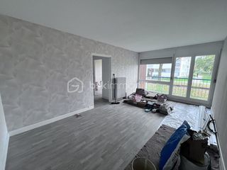  Appartement � vendre 5 pi�ces 75 m�