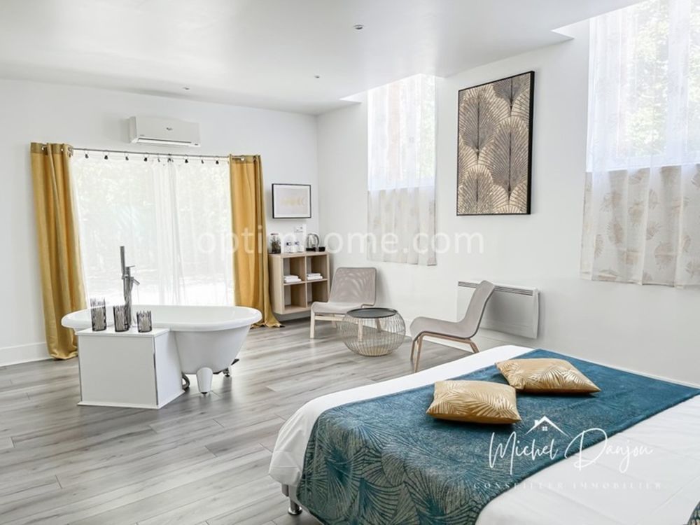 � vendre  Propri�t�/ch�teau Toulouse (31000)