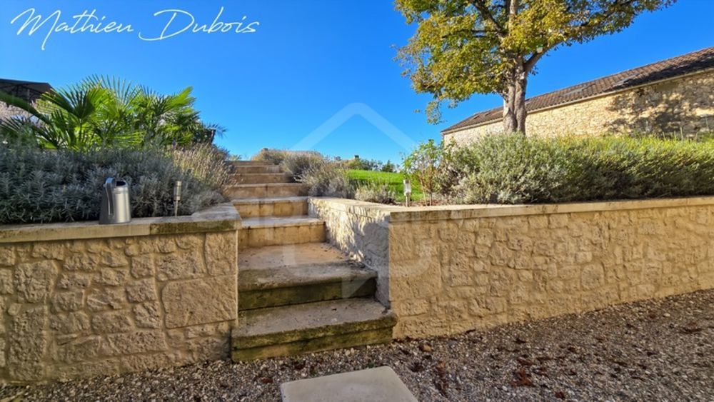 � vendre  Propri�t�/ch�teau Issigeac (24560)