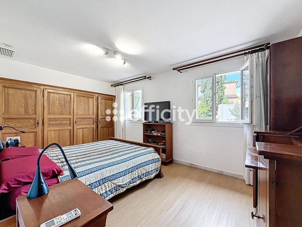 � vendre  Villa Fr�jus (83600)