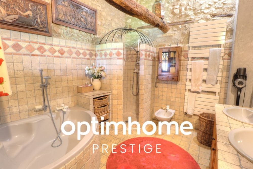 � vendre  Propri�t�/ch�teau Manosque (04100)