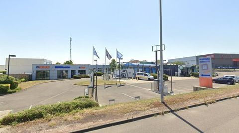 A VENDRE - ENSEMBLE IMMOBILIER A USAGE COMMERCIAL MIXTE 2984000 21160 Marsannay la cote