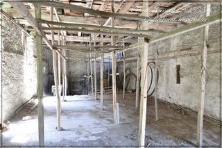  Remise / Grange � vendre 2 pi�ces 160 m�
