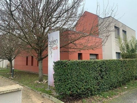 A LOUER - BUREAU A USAGE PROFESSIONNEL 3712 21200 Beaune