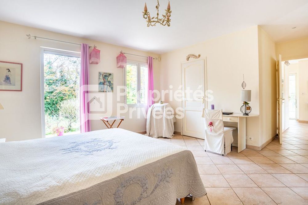 � vendre  Maison Saint-Paul-en-For�t (83440)