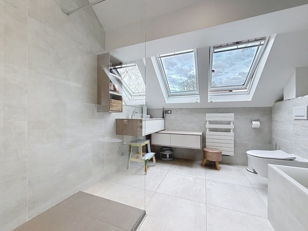 � vendre  Maison Saint-Julien-en-Genevois (74160)