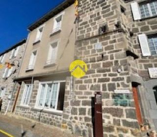  Maison � vendre 9 pi�ces 196 m�