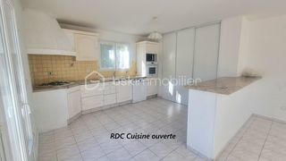  Maison � vendre 8 pi�ces 213 m�