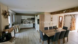  Maison � vendre 4 pi�ces 200 m�