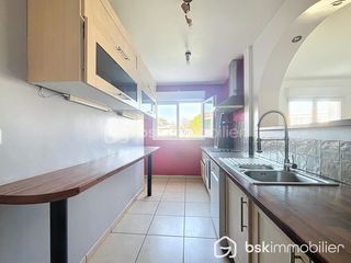  Appartement � vendre 5 pi�ces 87 m�