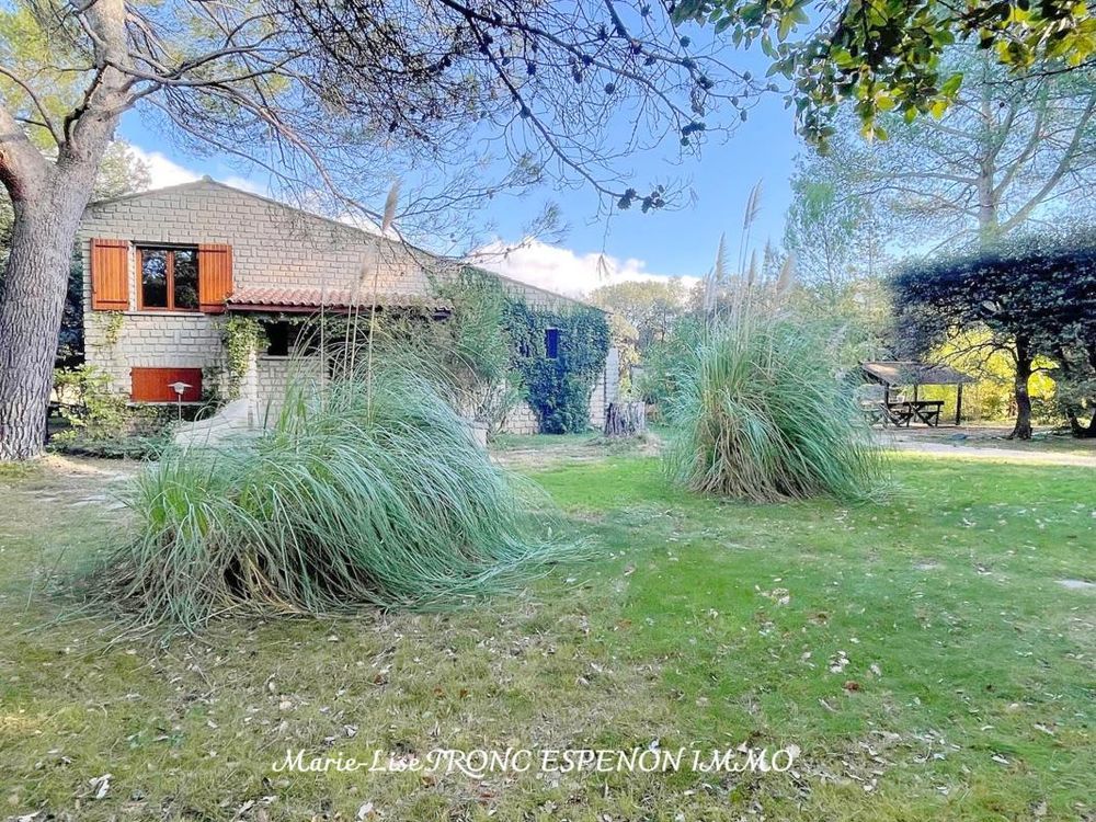 � vendre  Villa Pernes-les-Fontaines (84210)