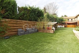  Maison � vendre 9 pi�ces 368 m�