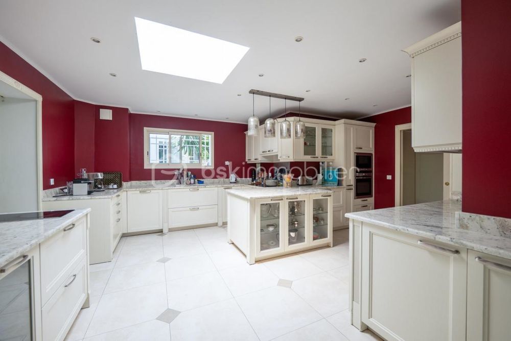 � vendre  Maison Valbonne (06560)